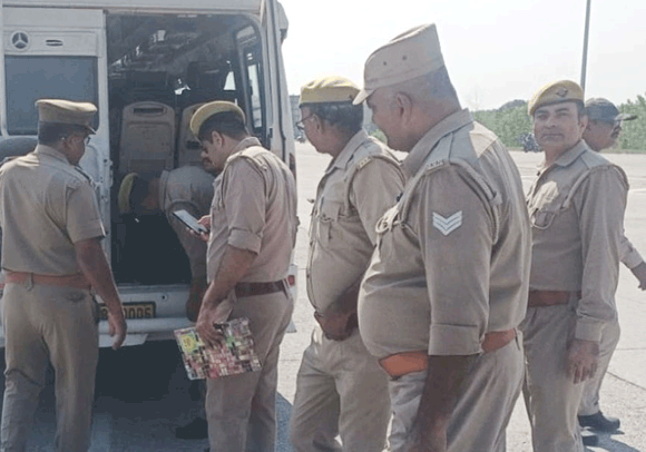 आबकारी विभाग ने मंडल के सभी चेक पोस्टों पर कड़ाई से चलाया चेकिंग अभियान