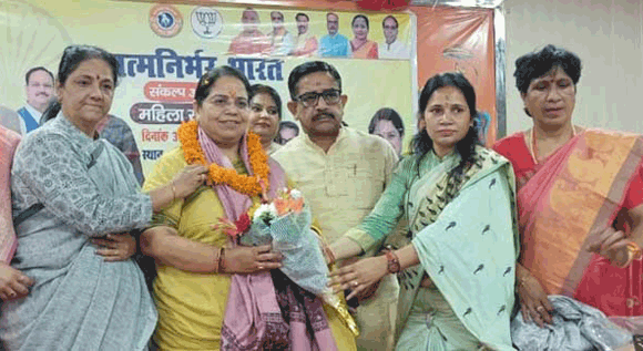 महिला सम्मेलन में आत्मनिर्भरता का लिया संकल्प, स्वदेशी अपनाने पर दिया जोर