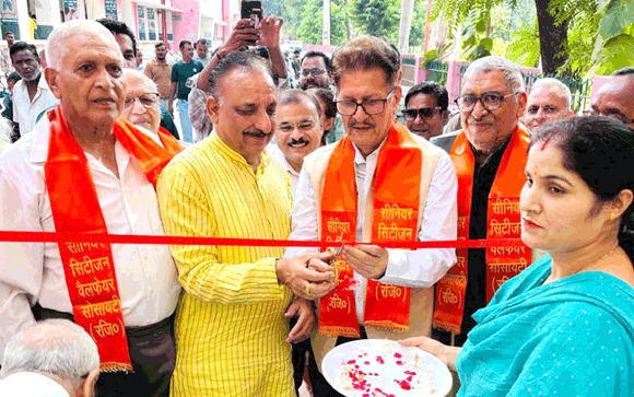 वरिष्ठ नागरिकों के स्वास्थ्य की जांच हेतु  शिविर का आयोजन