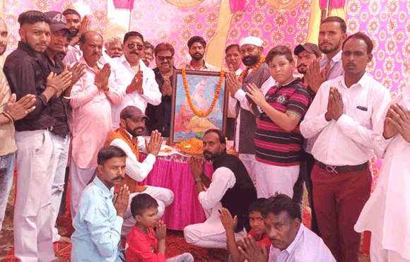 भगवान वाल्मीकि प्रकटोत्सव पर अतिदलित हिताय फाउंडेशन ने किया श्रद्धापूर्वक आयोजन