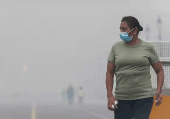 आर्टिफिशयल रेन हुई फेल, अब कुदरती बारिश से गिरेगा AQI! दिल्ली-NCR में हल्की बौछारों ने बनाई उम्मीद