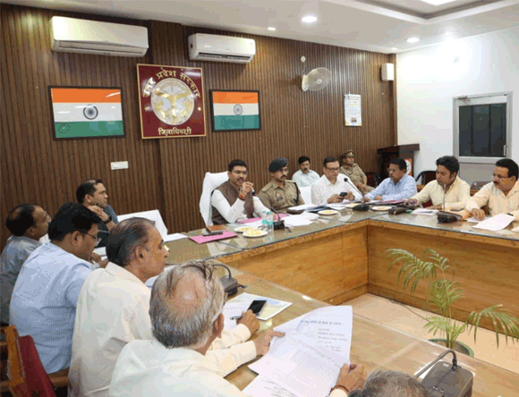 जिलाधिकारी की अध्यक्षता में हुई जिला उद्योग बंधु की बैठक