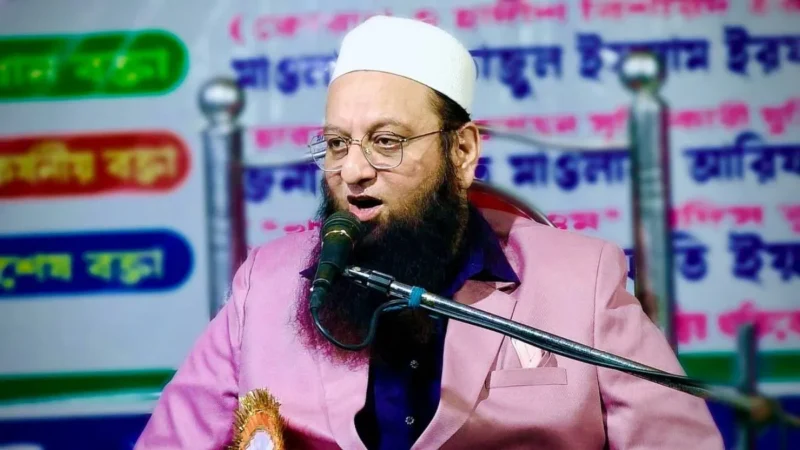 अजय देवगन-अक्षय कुमार से दो-दो हाथ कर बना था फेमस विलेन, एक्टिंग छोड़ चुनी दीन की राह और बन गया मौलाना, अब पहचानना भी हुआ मुश्किल