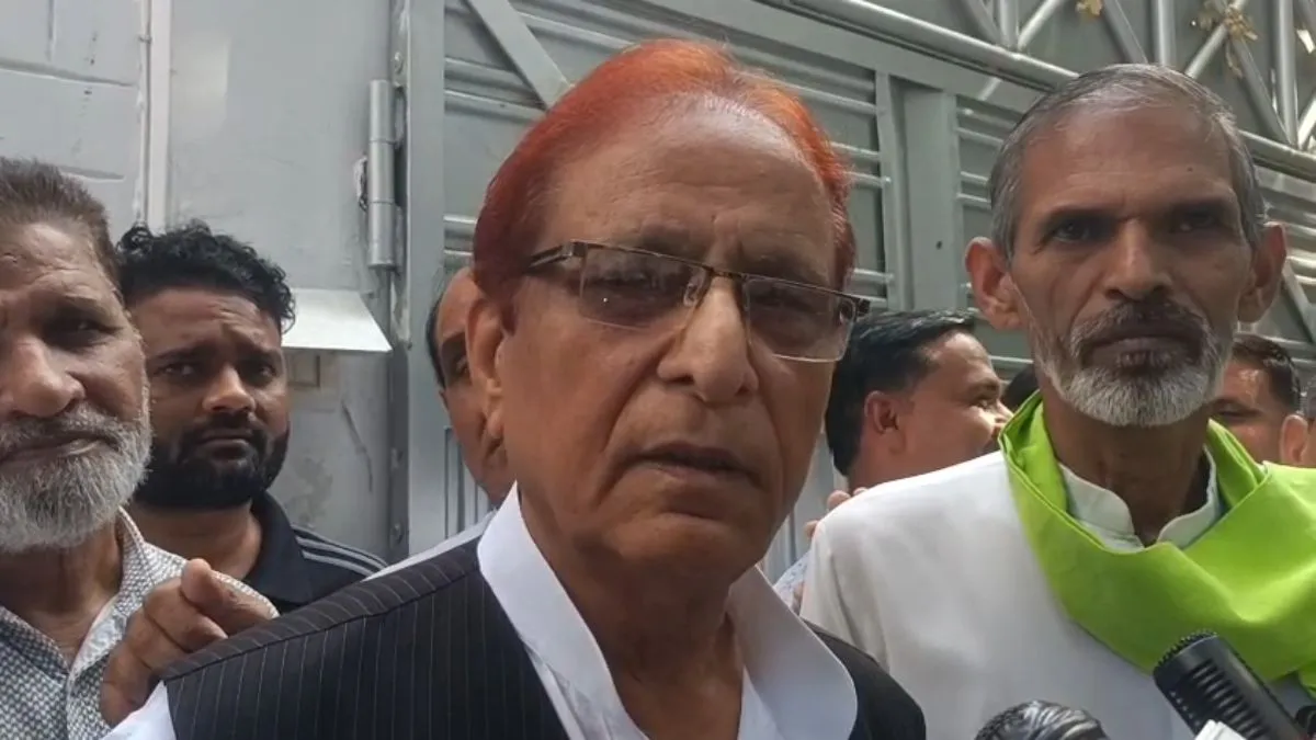 अखिलेश यादव से मुलाकात से पहले आजम खान बोले- ‘मैं मुर्गी चोर, 350 मुकदमें परिवार पर, कितनी जिंदगी मांगू खुदा से’