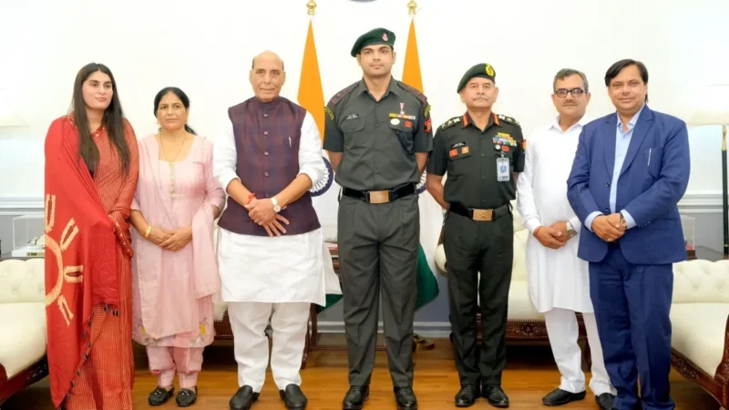 नीरज चोपड़ा बने लेफ्टिनेंट कर्नल, राजनाथ सिंह और थल सेना प्रमुख ने प्रदान की मानद उपाधि
