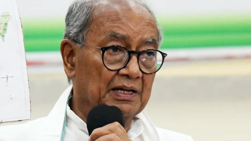 ‘जिन्ना और सावरकर ने कराया था देश का बंटवारा, मोहल्लों का बंटवारा करा रही भाजपा’: दिग्विजय सिंह का बड़ा आरोप