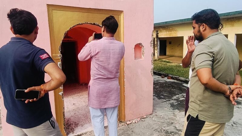 प्राचीन शिव मंदिर में असामाजिक तत्वो ने की तोड फोड, पकड़े गए दो आरोपी