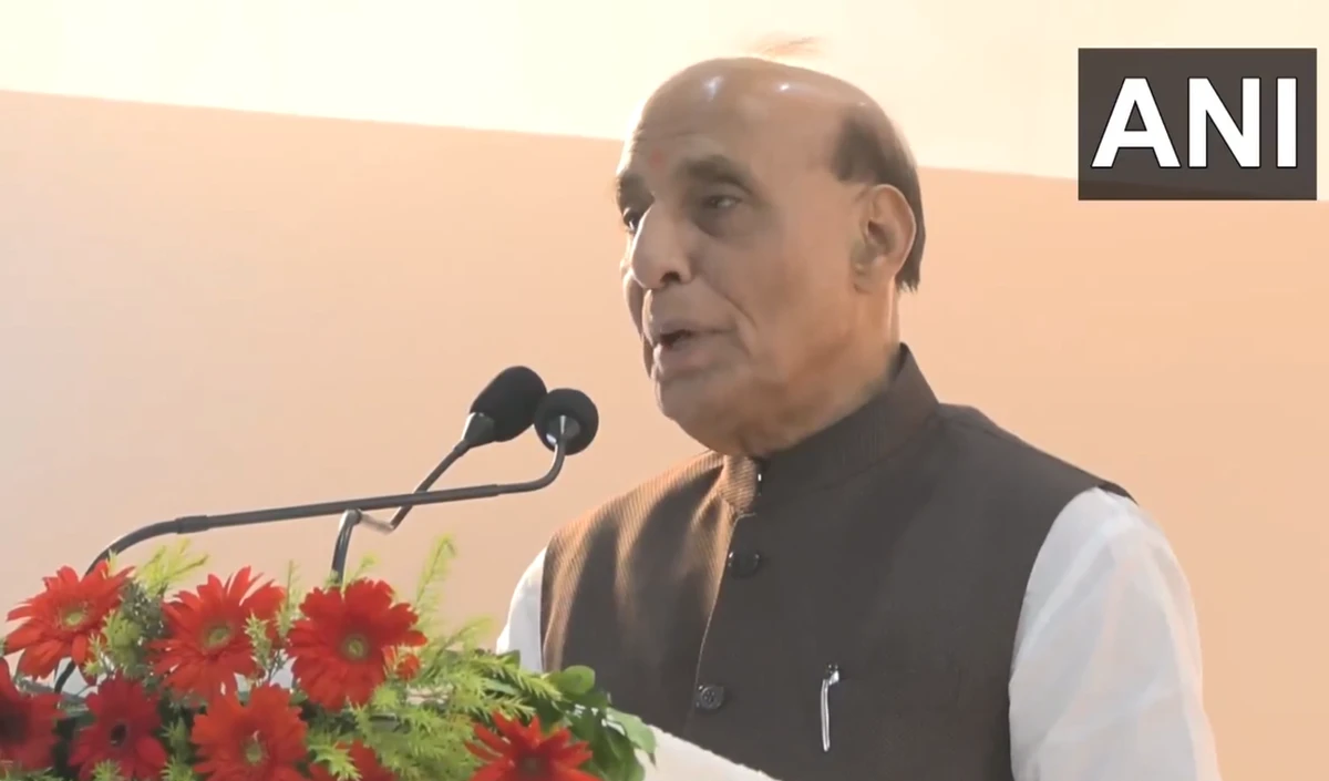 राजनाथ सिंह की सीधी चेतावनी: ब्रह्मोस की जद में पाकिस्तान की हर इंच ज़मीन, कहा- ऑपरेशन सिंदूर तो बस ट्रेलर!
