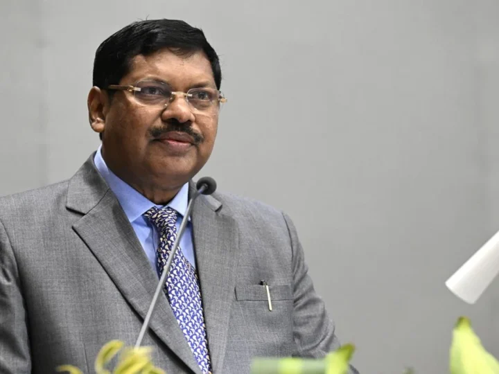 ‘सोशल मीडिया पर पता नहीं क्या…’, जूता फेंकने की कोशिश के मामले के बीच CJI गवई ने किस बात पर जाहिर की चिंता