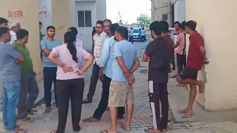 मां ने चार बच्चों के साथ खाया जहर, सभी की मौत; कमरे से मिले जहर के 10 पैकेट