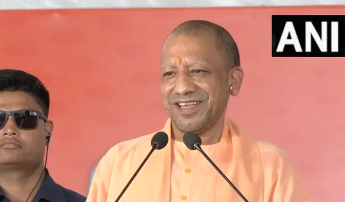 विकास बनाम बुर्का! योगी बोले- बिहार में घुसपैठियों के वोटों की जुगत में RJD-कांग्रेस