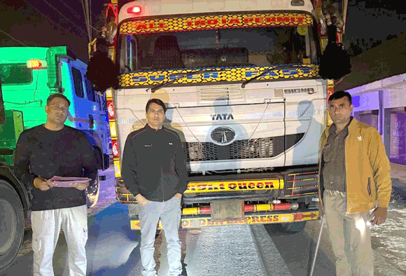 अवैध खनन पर चला प्रशासन डंडा, एसडीएम सदर ने तीन वाहन पकड़े, किए सीज