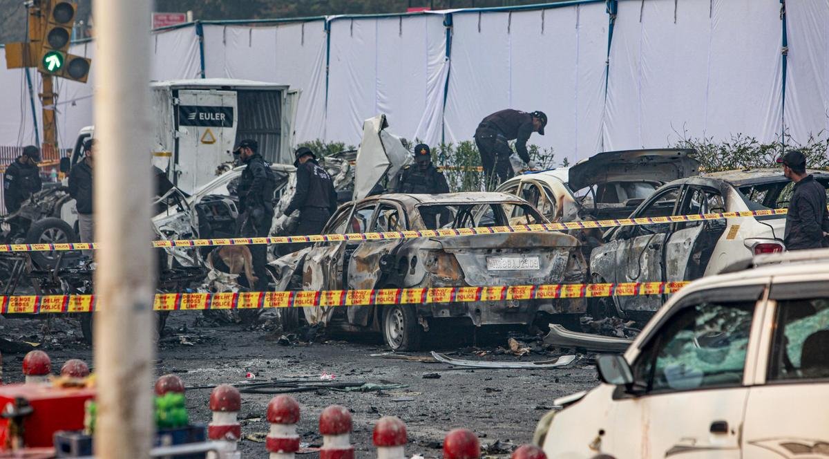 दिल्ली ब्लास्ट मामले में आतंकी शाहीन की अलमारी से 18 लाख कैश बरामद, NIA की जांच में हुआ ये बड़ा खुलासा