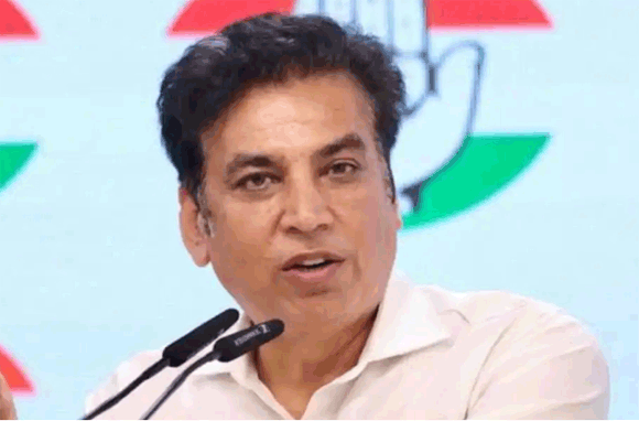 ‘दिल्ली में 600 हुआ AQI… कुछ नहीं कर रही सरकार’, प्रदूषण पर कांग्रेस ने BJP को घेरा