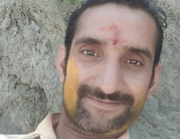 शादी मे शामिल होने गये युवक की सडक हादसे मे मौत