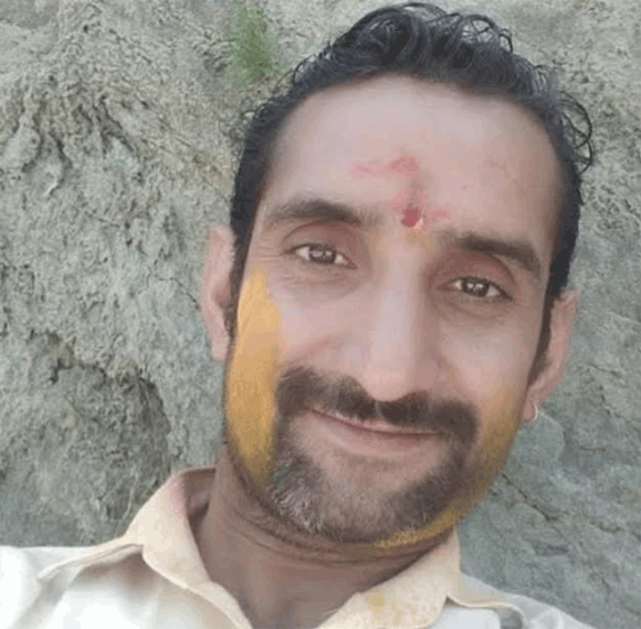 शादी मे शामिल होने गये युवक की सडक हादसे मे मौत