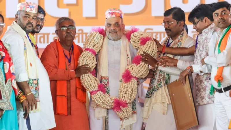 अमित शाह का राहुल पर तीखा वार, बोले- बिहार से एक-एक घुसपैठिया बाहर होगा