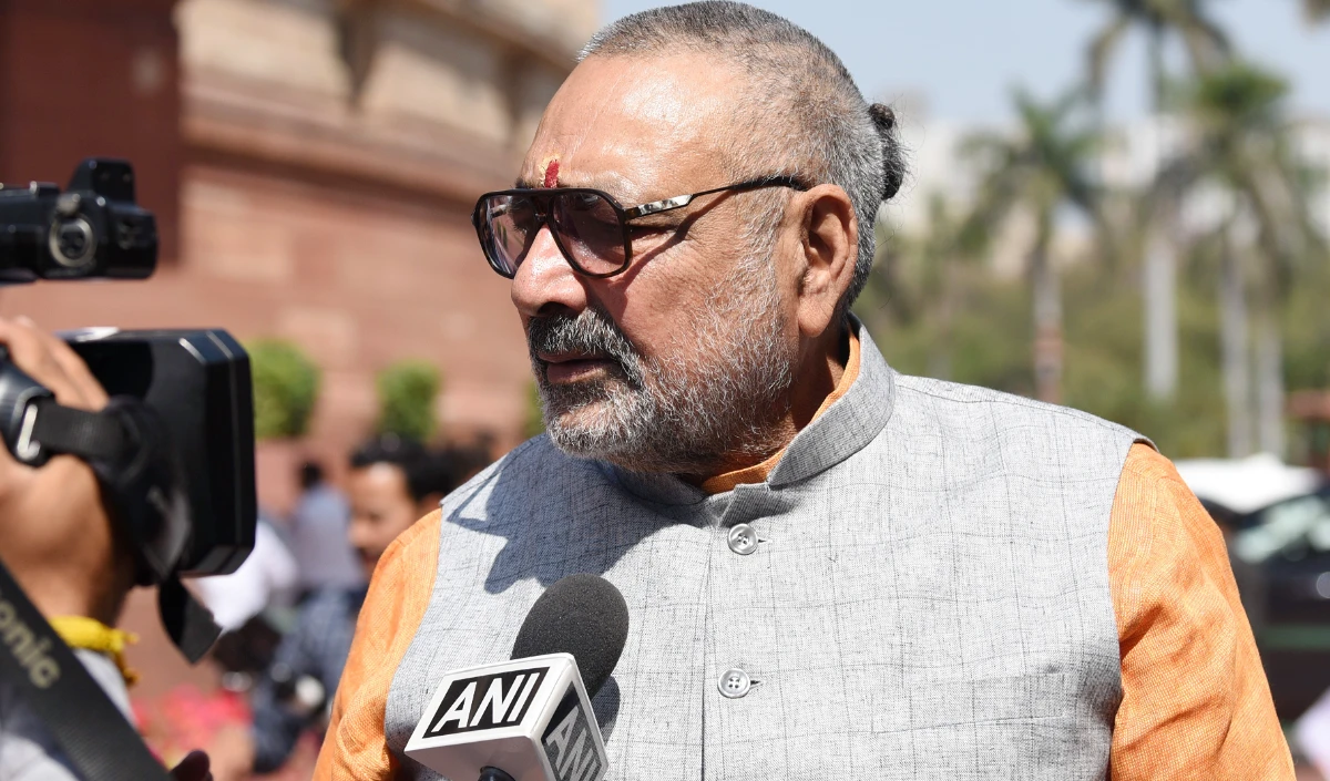 बिहार की जीत हमारी, अब बंगाल की बारी… नतीजों की शुरुआती बढ़त के बीच केंद्रीय मंत्री गिरिराज सिंह का दावा