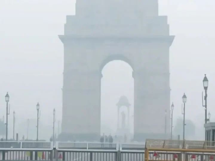 दिवाली से पहले दिल्ली में सख्ती! 1 नवंबर से निर्माण कार्यों और वाहनों पर पाबंदी, पार्किंग शुल्क भी होगा दोगुना