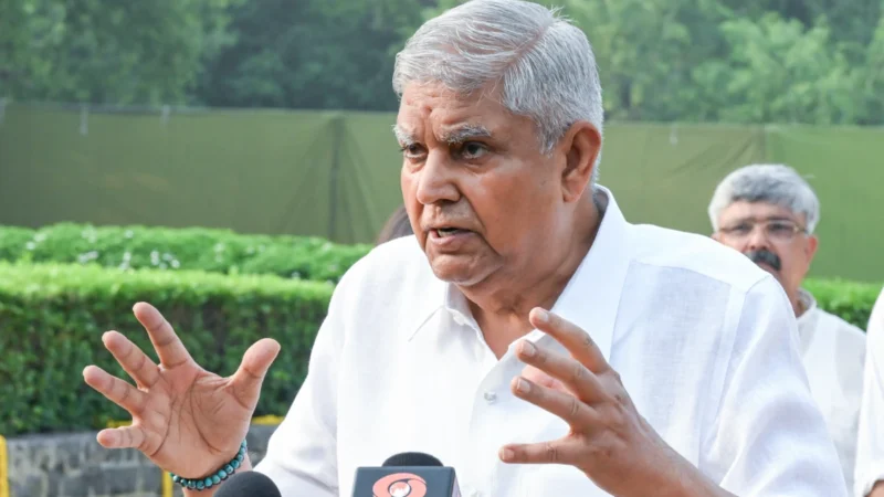 जगदीप धनखड़ के स्वागत के लिए हवाई अड्डे पर नहीं पहुंचा भाजपा का कोई नेता, दिग्विजय सिंह ने ली चुटकी