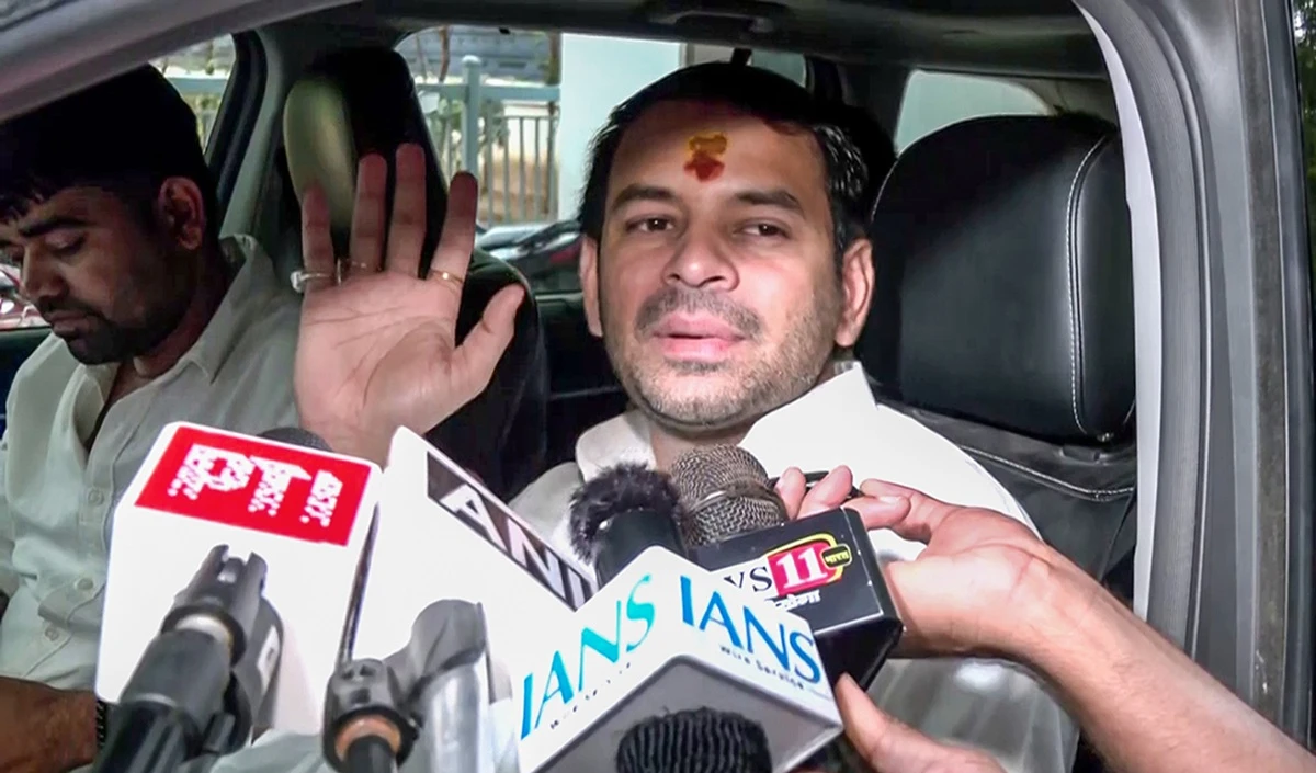 ‘जयचंदों ने पूरा परिवार निगल लिया’, बहन रोहिणी को लेकर तेजस्वी पर बरसे तेज प्रताप यादव