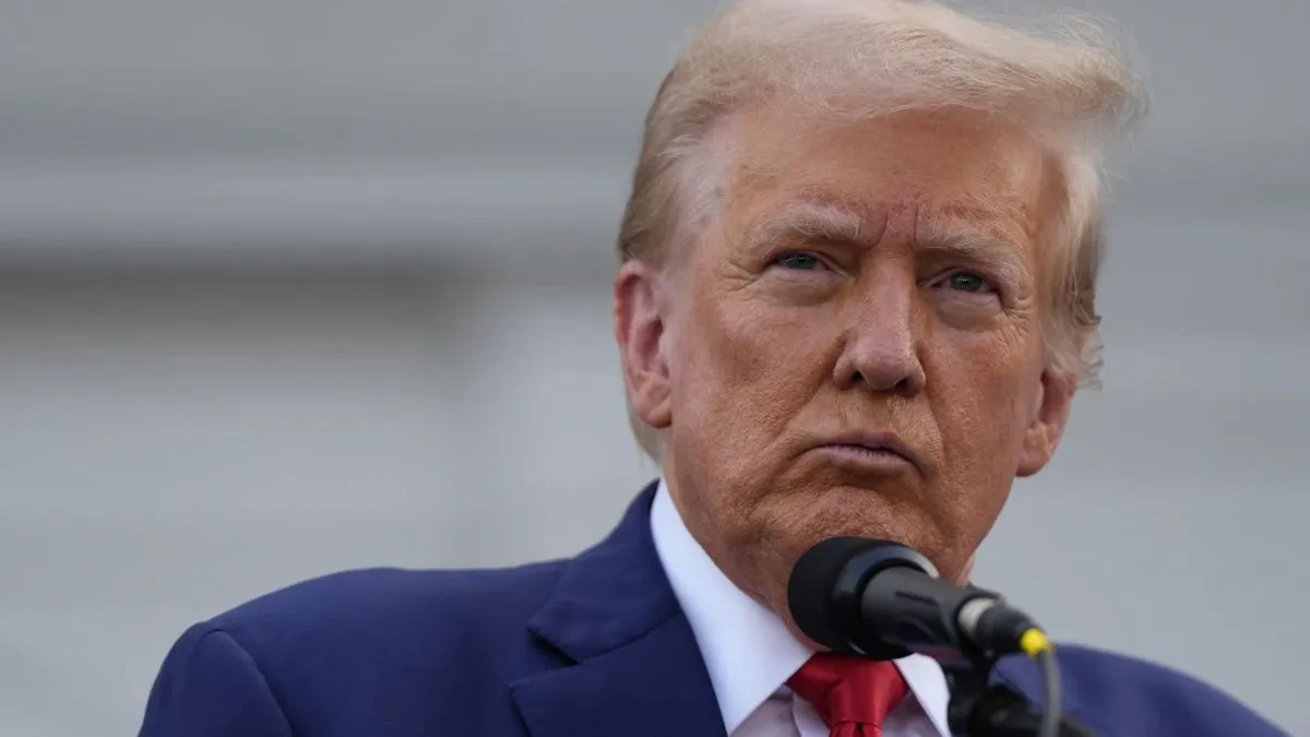 H1-B VISA पर 88 लाख का शुल्क वापस लें ट्रंप, अमेरिकी सांसदों ने लिखी चिट्ठी, कहा-भारत से संबंधों को हो रहा नुकसान