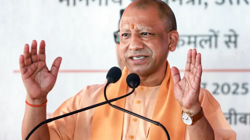 योगी आदित्यनाथ का महागठबंधन पर प्रहार: राजद-कांग्रेस ने बिहार के युवाओं की पहचान छीनी