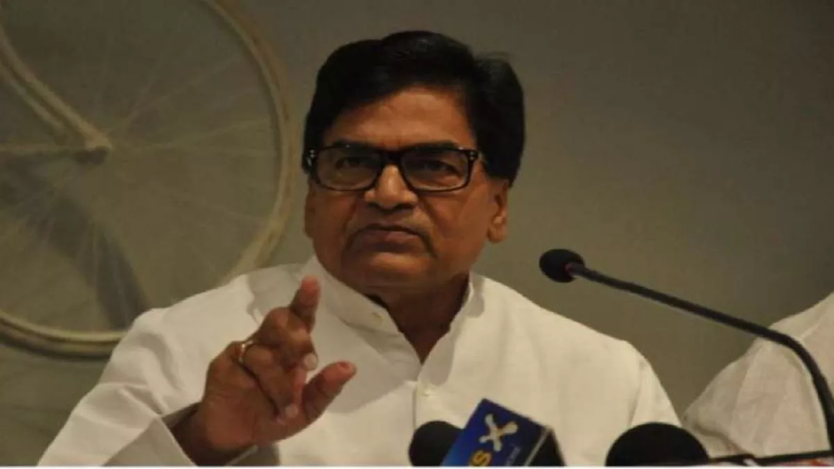 ‘गांधी विरोधी पार्टी है BJP’, मनरेगा की जगह ‘जी राम जी’ विधेयक लाने पर बोले राम गोपाल यादव