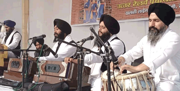 बड़ी श्रद्धा और सत्कार के साथ मनाया गया गुरू गोविंद सिंह के चारों साहिबजादों व माता गुजर कौर का शहीदी दिवस