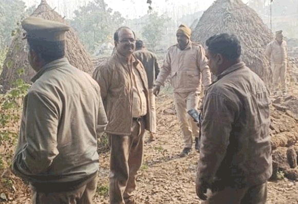 आबकारी विभाग ने नकुड़ के ग्राम गदरहेड़ी में दी दबिश