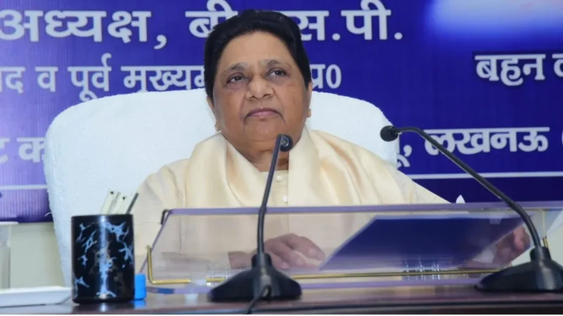 आज मायावती भी कार्यक्रम में होंगी शामिल? आंबेडकर परिनिर्वाण दिवस पर लखनऊ और नोएडा में जुटेंगे बसपाई