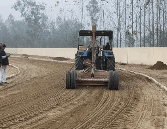 खबर का असर: अघ्याना के नवनिर्मित मिनी स्टेडियम मे युवा कल्याण विभाग ने मिटटी डालनी शुरू की