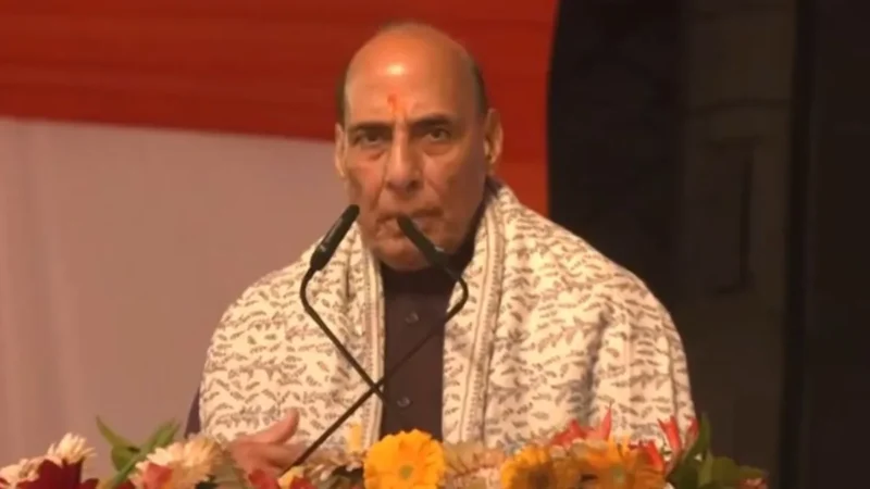 ‘ये वही भूमि है जो वर्षों तक रक्तरंजित रही है…’, राम लला प्राण प्रतिष्ठा की दूसरी वर्षगांठ के उत्सव कार्यक्रम में बोले राजनाथ स‍िंह