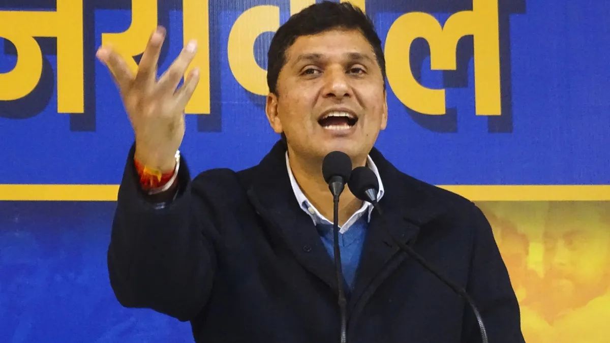 सांता क्लॉज के ‘अपमान’ पर AAP के तीन बड़े नेताओं की बढ़ी मुश्किलें, दिल्ली पुलिस ने दर्ज की FIR