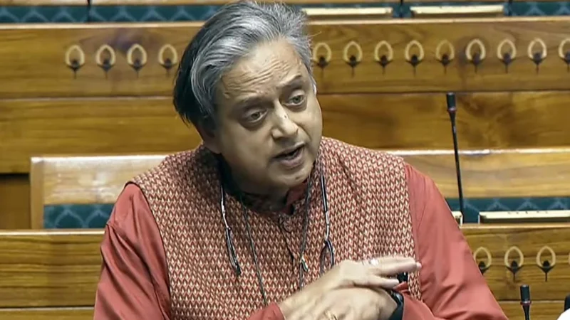 वैवाहिक बलात्कार को अपराध की श्रेणी में लाने के लिए Shashi Tharoor ने पेश किया विधेयक, बोले- महिला की ना का मतलब ना होना चाहिए