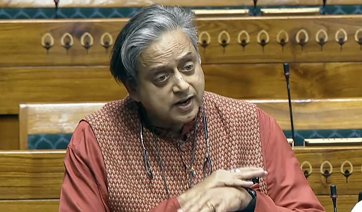 वैवाहिक बलात्कार को अपराध की श्रेणी में लाने के लिए Shashi Tharoor ने पेश किया विधेयक, बोले- महिला की ना का मतलब ना होना चाहिए