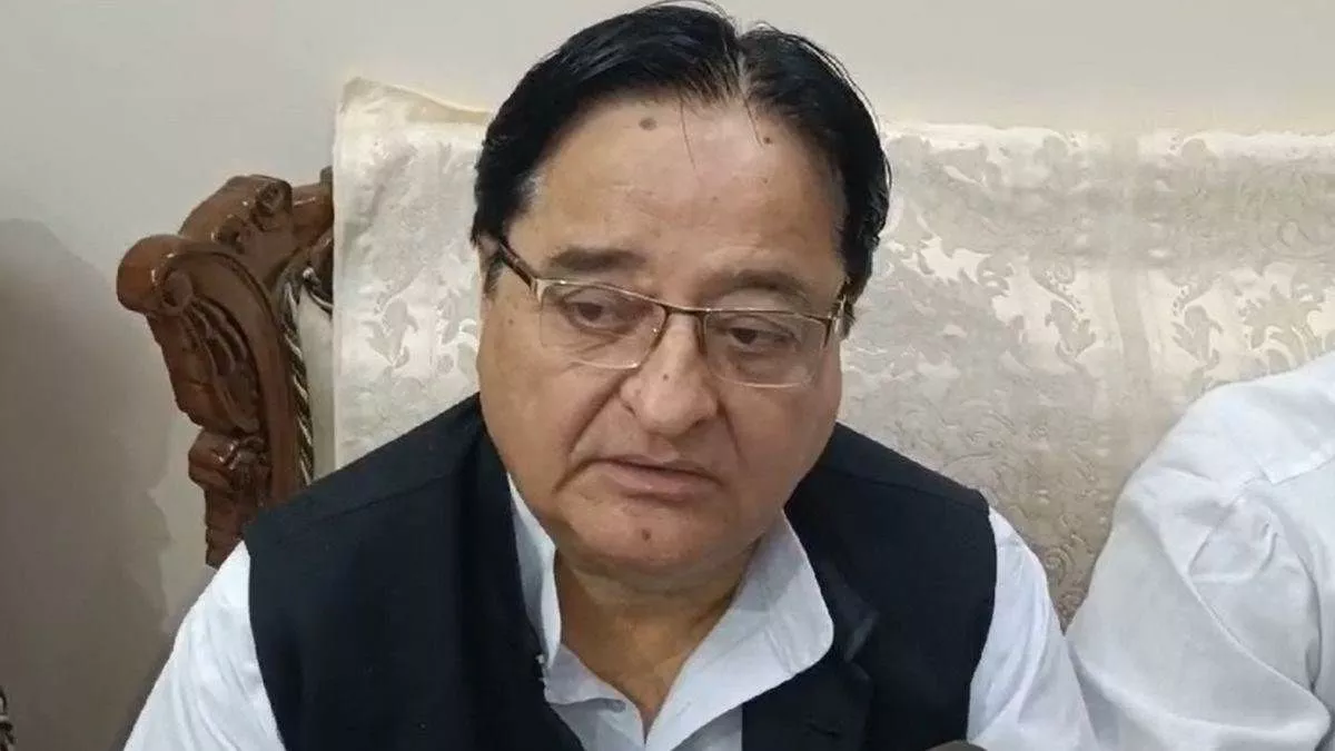 शंकारचार्य और सिटी मजिस्ट्रेट मामले में एसटी हसन ने योगी सरकार को घेरा, बोले- गृह युद्ध छिड़ सकता है