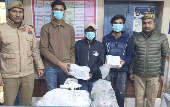 पुलिस ने प्रतिबंधित चाइनीज मांझे के साथ दबोचे तीन विक्रेता, 60 गट्टू मांझे बरामद