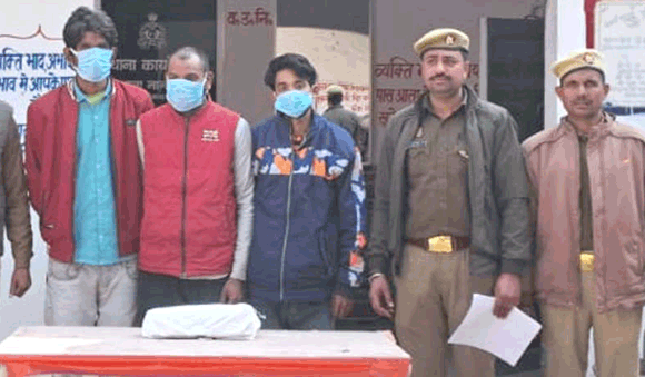 नानौता पुलिस ने दबोचे तीन शातिर चोर