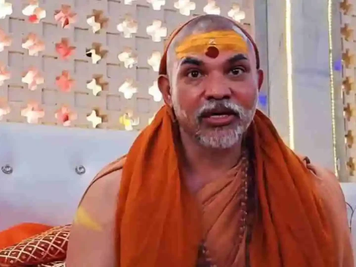 शंकराचार्य स्वामी अविमुक्तेश्वरानंद को बड़ा झटका, यौन शोषण के मामले में दर्ज होगी FIR