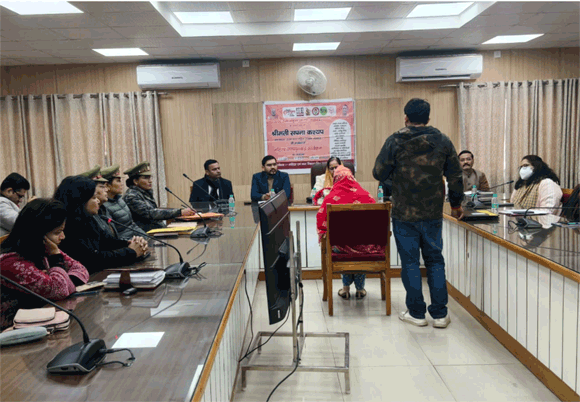 राज्य महिला आयोग की सदस्या ने की महिला जनसुनवाई