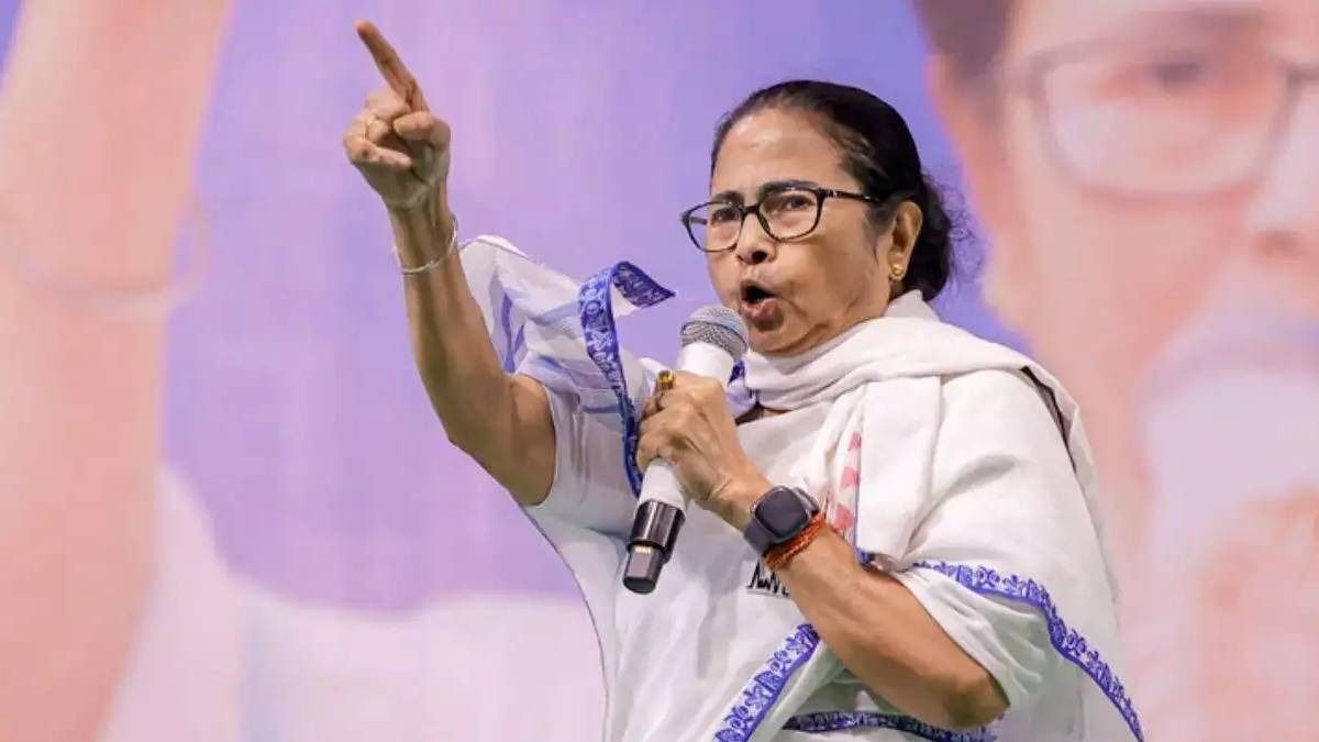 ‘ममता बनर्जी ने किया अपराध, इस रेड का TMC से कोई लेना-देना नहीं’, I-PAC मामले में कोलकाता HC में ED की दलील