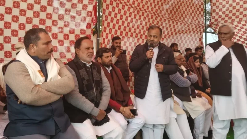 मैं हिंदू नहीं यादव हूं… पीडीए की पाठशाला में सपा जिलाध्यक्ष शिवराज यादव का विवादित बयान, सवर्णों पर साधा निशाना