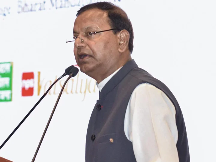 यूपी में विधानसभा चुनाव से पहले पंकज चौधरी ने किए बड़े बदलाव, बनाए तीन नए नियम