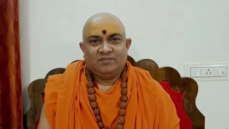 अविमुक्तेश्वरानंद विवाद पर संत समाज में टकराव, स्वामी जितेंद्रानंद बोले- ‘ये हर बार पीटे जाते हैं’