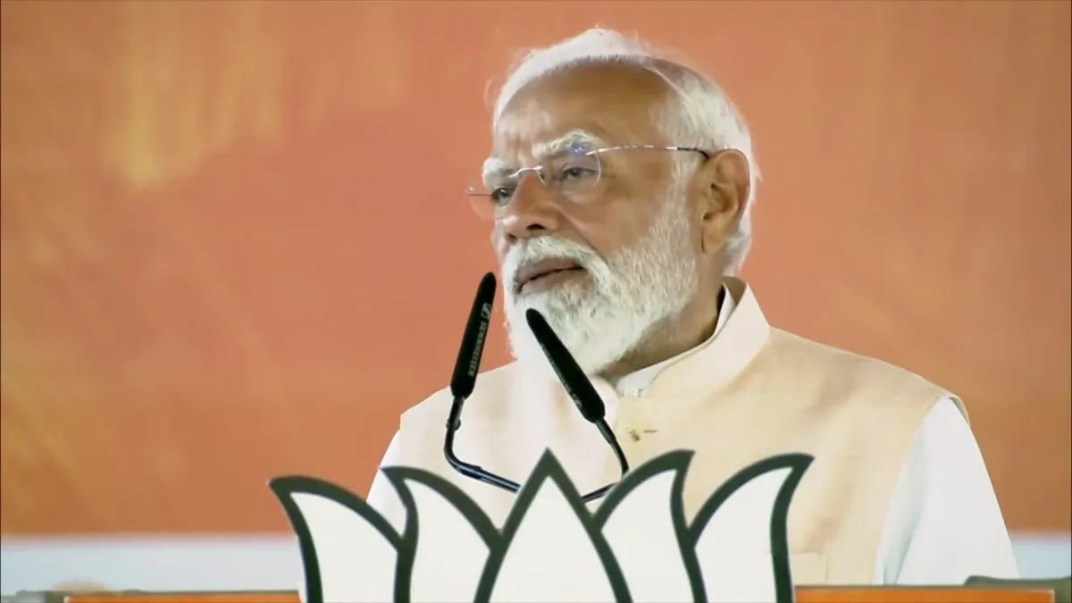 ‘ऐसी बेरहम सरकार को बंगाल से विदा करना बहुत जरूरी’, मालदा से पीएम मोदी ने ममता बनर्जी पर साधा निशाना