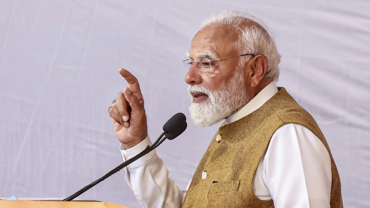 PM मोदी ने देश को दी गणतंत्र दिवस की बधाई, बोले- ‘ये भारत की आन-बान और शान का प्रतीक…’