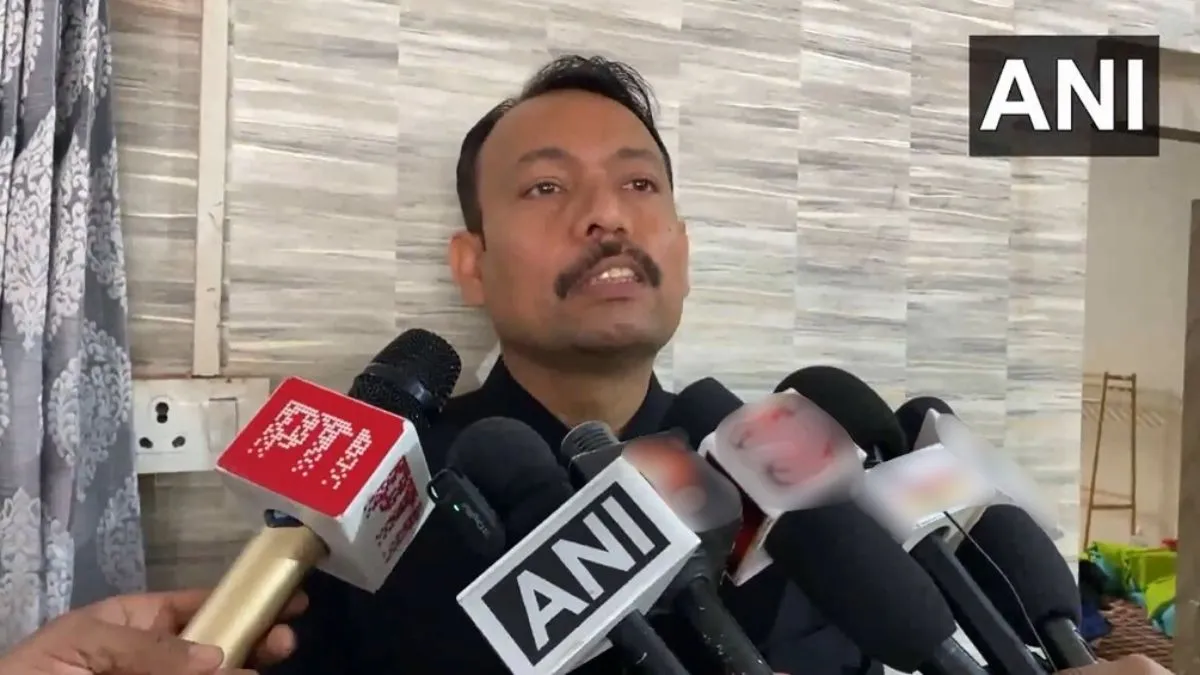 “क्या ब्राह्मणों का नरसंहार करना चाहते हैं?” स्वामी अविमुक्तेश्वरानंद और UGC के विवाद पर अलंकार अग्निहोत्री का बयान