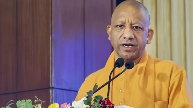 “संन्‍यासी और संत के लिए धर्म सर्वोपरि”, अविमुक्तेश्वरानंद विवाद के बीच CM योगी का बड़ा बयान