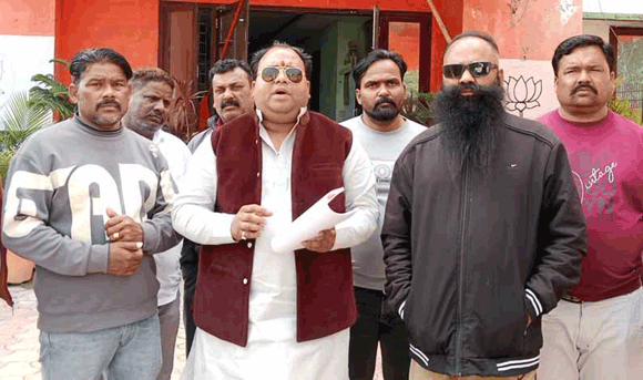 वाल्मीकि समाज की समस्याओं के समाधान की मांग